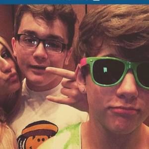 Meet your Posher, Dylan