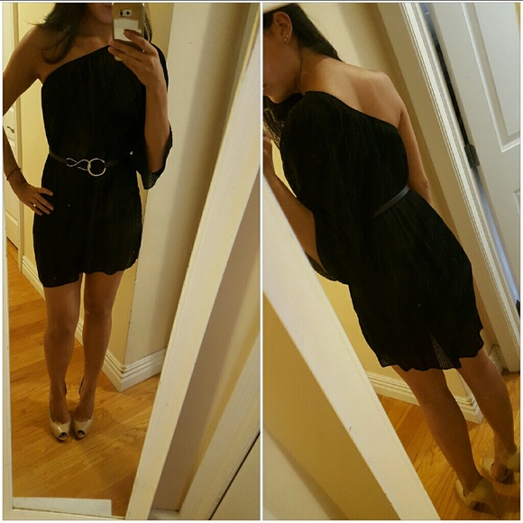 Pleated one shoulder flowy shift holiday dress