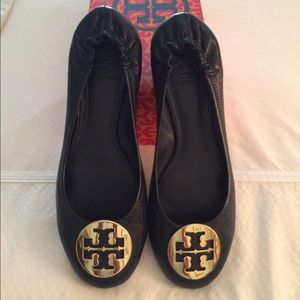 Tory Burch black Revas size 8