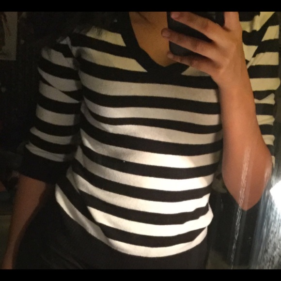 H&M stripes v beck shirt 👀