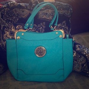 Trying to get funds for college books-Aqua purse