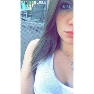 Meet your Posher, Melissa