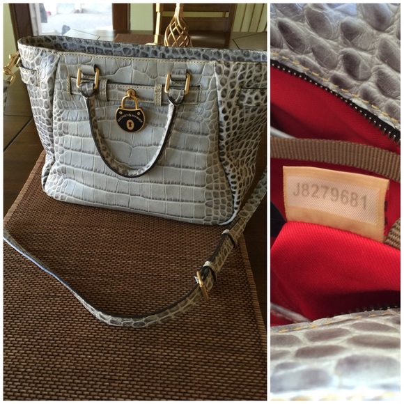 SOLD: [HP] Dooney & Bourke Campbell Croc - Picture 2 of 4