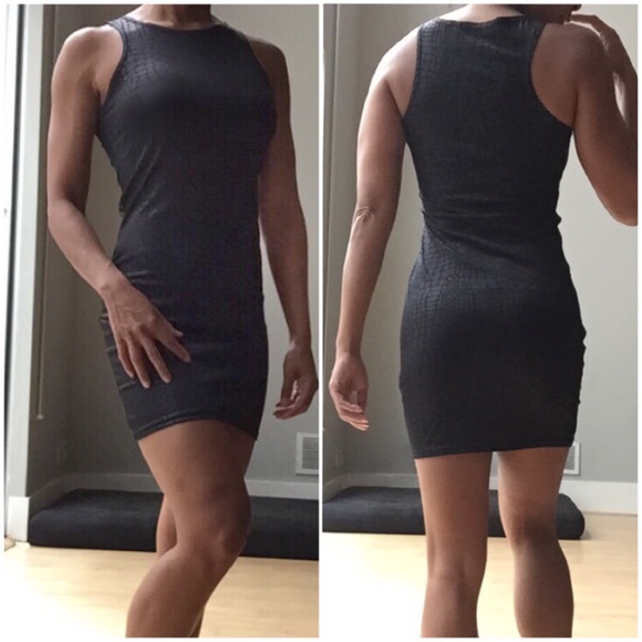 Simple little black dress.