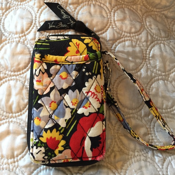 Vera Bradley All-in-one Wristlet