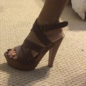 Brown strappy pumps