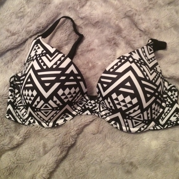 Aztec Pink Victoria's Secret bra💞