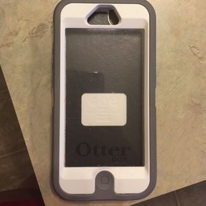 Otter box phone case.