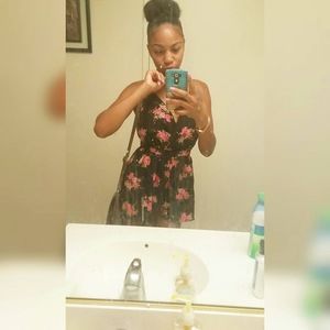 Meet your Posher, Cha tania