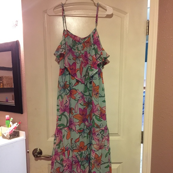 Flying Tomato long floral dress