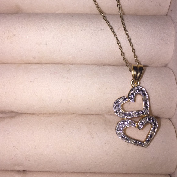 Gold heart necklace