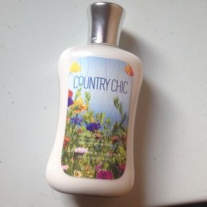 Body lotion in Country Chic