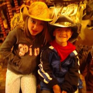 Meet your Posher, Debra