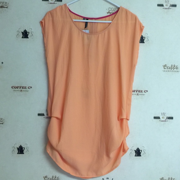 Peach tank top