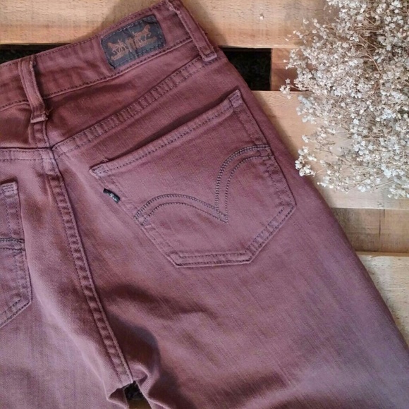 Levi's high waisted brown skinny jeans