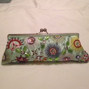 Eye catching clutch/shoulder bag