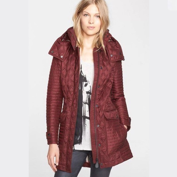 ⛔️SOLD Burberry Brit quilted jacket size XS
