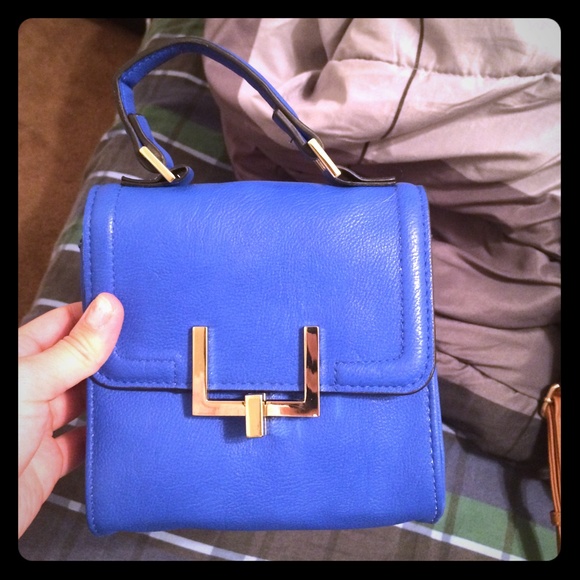 Cross body bag. Tiny and cute - Picture 1 of 2