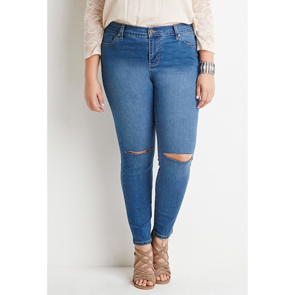 Ripped Skinny Jeans