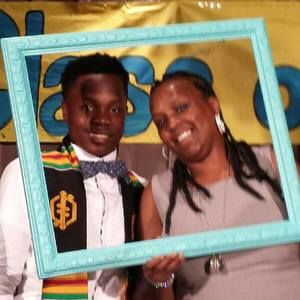 Meet your Posher, Lanita