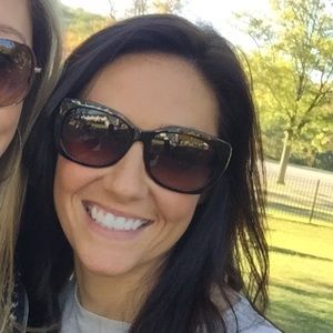 Meet your Posher, Meagan