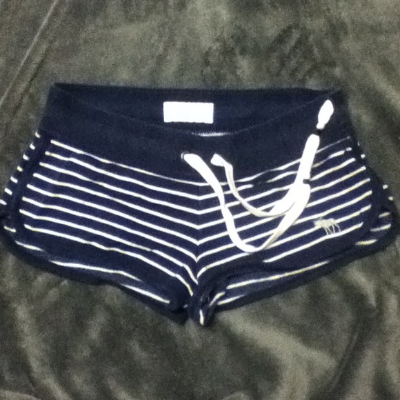 Abercrombie & Fitch striped shorts