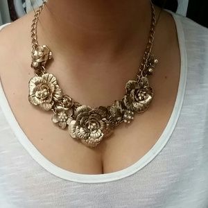 Gold & Pearl Flower Necklace