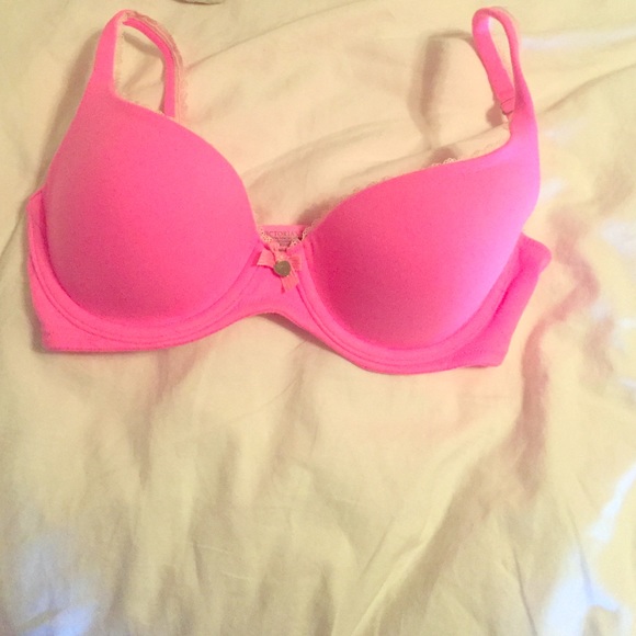 Victoria secret lined Demi bra