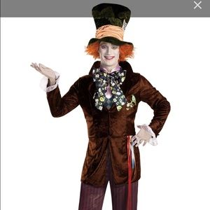 Halloween Costume 🎭