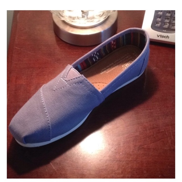 TOMs classic canvas in blue - Picture 3 of 4