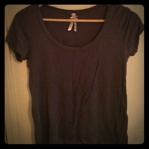 Dark gray shirt // short sleeve