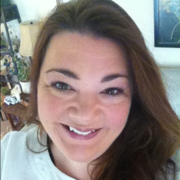 Meet your Posher, Sarah - Picture 1 of 1