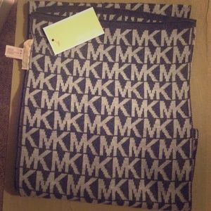 Michael Kors Gray Logo Scarf