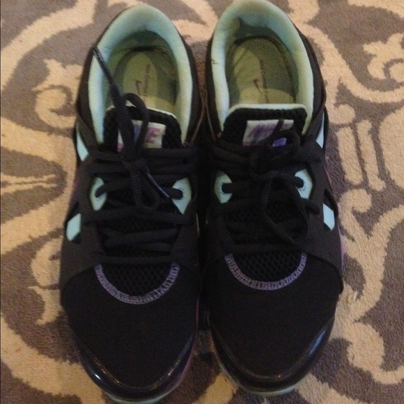 Nike comfort footbed Training shoes purple