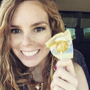 Meet your Posher, Brianna