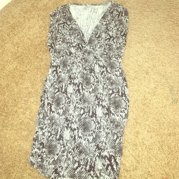 Motherhood Maternity shirt