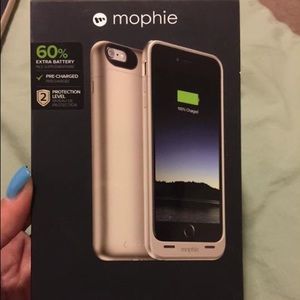 IPhone 6 plus Mophie rechargeable case