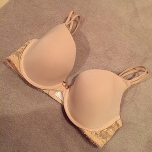 DKNY push-up bra