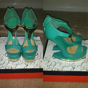 Seagreen heels