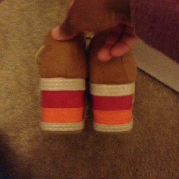 Stacks - Picture 3 of 3