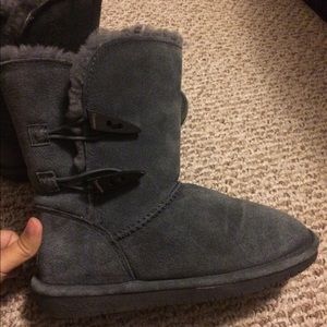 Size 7 Bearpaw
