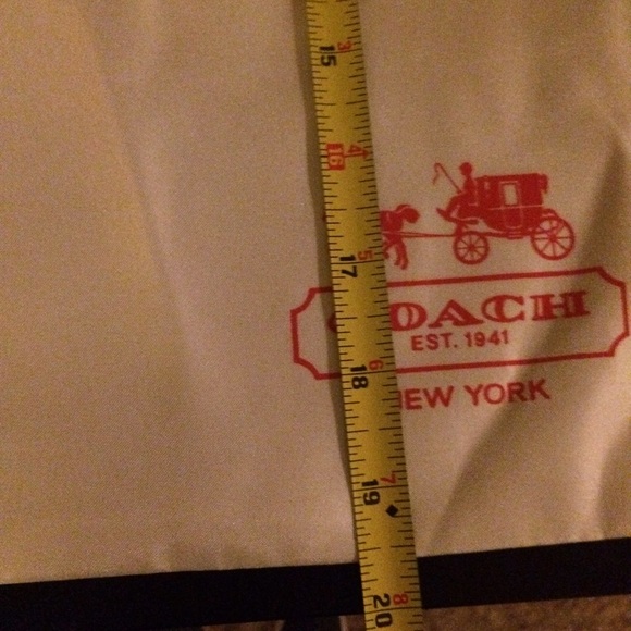 2 coach dust bags - Picture 2 of 4