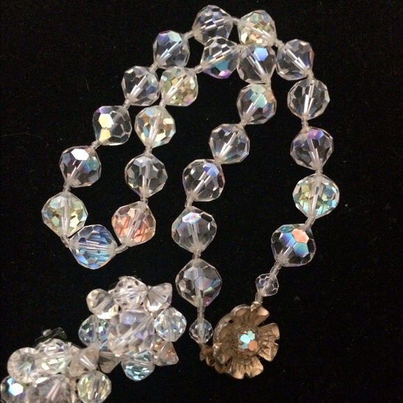 Vintage Jewelry - Vintg genuine Austrian crystal necklace & earrings