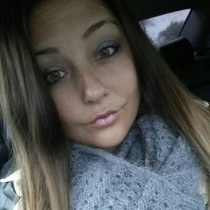 Meet your Posher, Nina