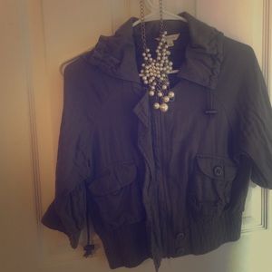 Super cute military green crop jacket