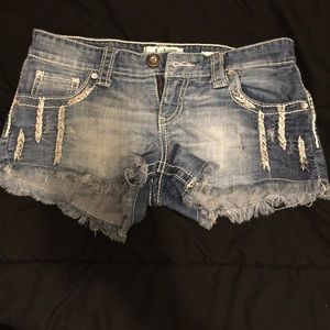 Fringe daytrip shorts