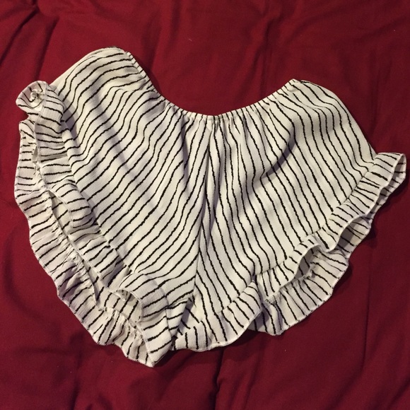 Brandy Melville shorts