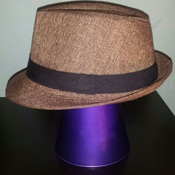 Fedora - Picture 3 of 4