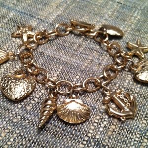 Mermaid beach charm bracket and starfish earrings!