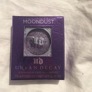 Urban decay moondust shadow in ether